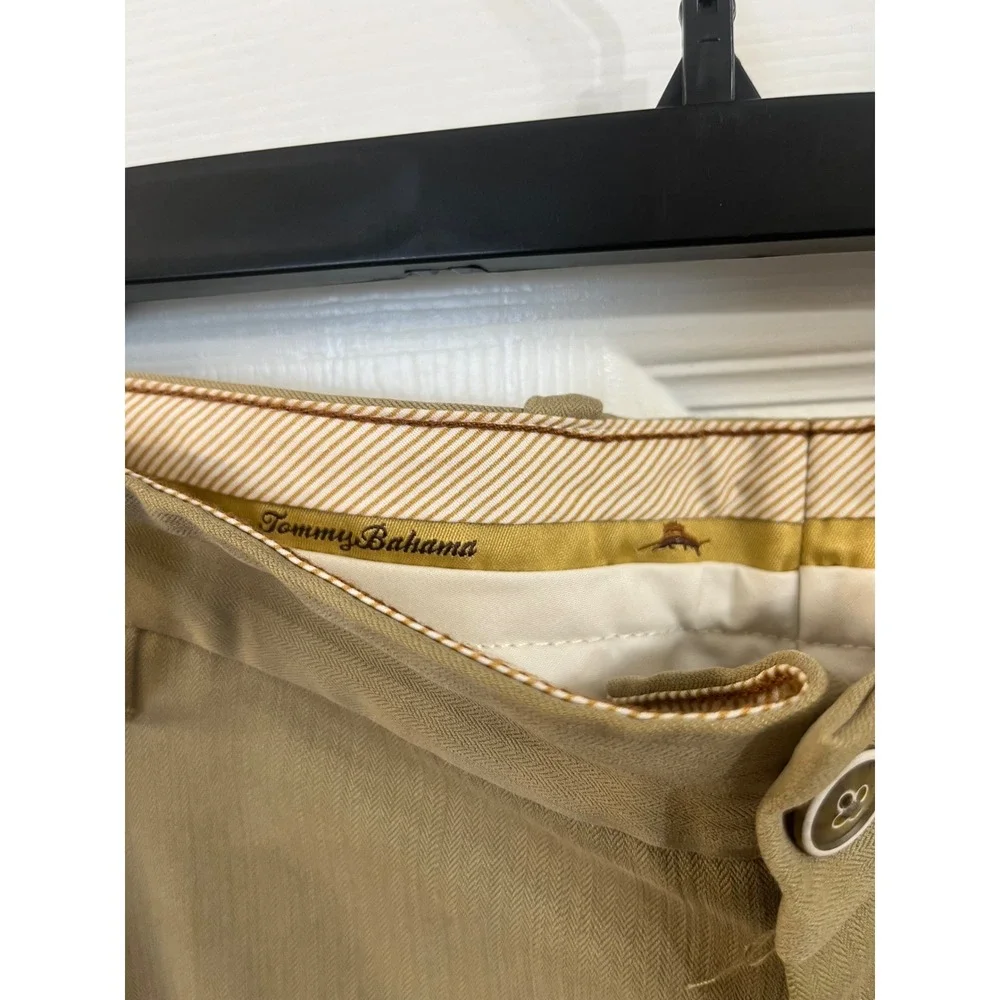 Tommy Bahama Mens 38x30 Silk Bamboo Herringbone Pleated Trousers Khaki Tan Pants